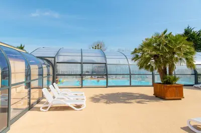 Piscine de l'établissement Appartement EMBRUN -Résidence la Dune Blanche -Accès piscine ou située à proximité
