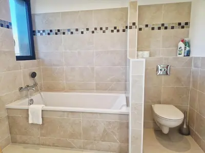 Salle de bains dans l'établissement Villa Saint-Jean