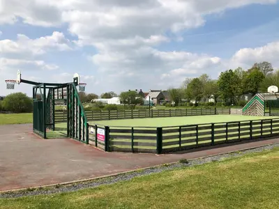 Aire de jeux pour enfants de l'établissement domaine de litteau