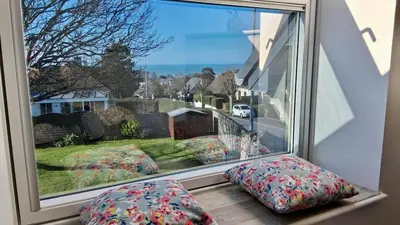 Jardin de l'établissement L'Erable - Maison vue mer