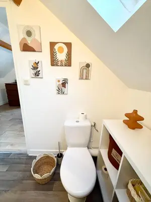 Salle de bains dans l'établissement Le Bohème, Maisonnette en duplex avec cour privée, Intendance Luxury Host
