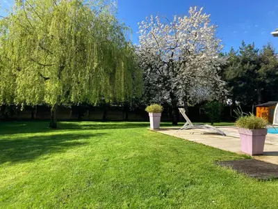 Jardin de l'établissement Maison Mama Neko