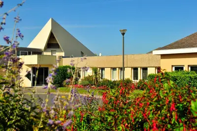 Jardin de l'établissement VTF Le Sénéquet