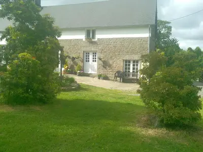 Jardin de l'établissement L'Insiniere Gite