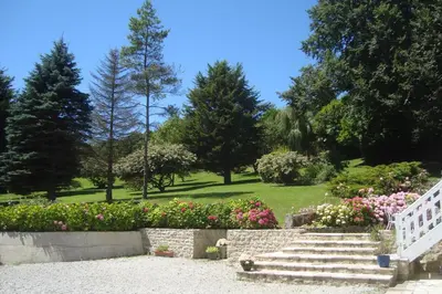 Jardin de l'établissement Le Clos Saint Jean