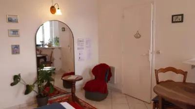Coin salon dans l'établissement Studio De La Mer