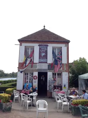 Bâtiment de le B&B/chambre d'hôtes