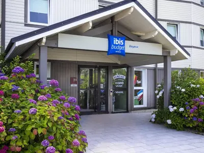 Façade ou entrée de l'établissement Ibis Budget Bayeux