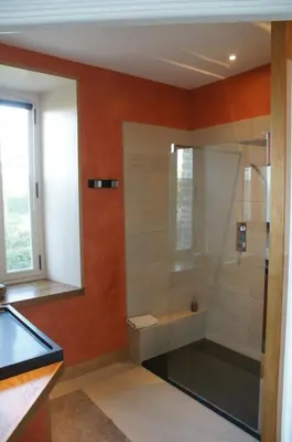 Salle de bains dans l'établissement Le Clos Saint-Gilles