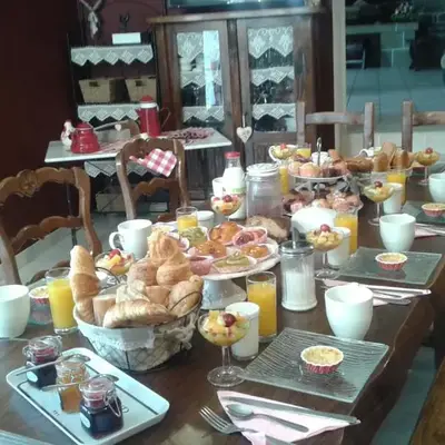 La Gerbaudiere Chambres&Table d hotes proche Mont Saint Michel CUISINE MAISON