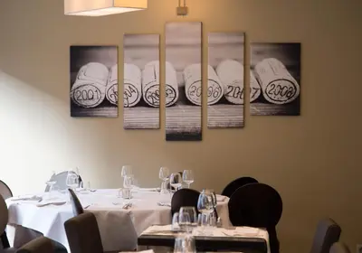 Restaurant ou autre lieu de restauration dans l'établissement Hôtel de France Vire