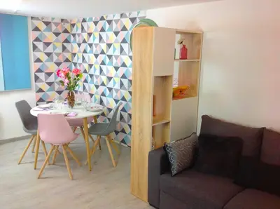 Coin salon dans l'établissement Appartement sur 3 niveaux centre ville CAEN