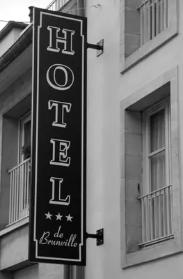 Certificat, récompense, panneau ou autre document affiché dans l'établissement Hôtel De Brunville & Spa
