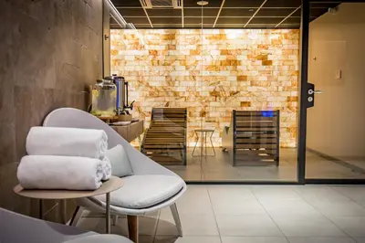 Cuisine ou kitchenette dans l'établissement Grand Hôtel du Luxembourg & Spa