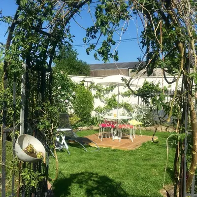Jardin de l'établissement Le Grenier du Jardin