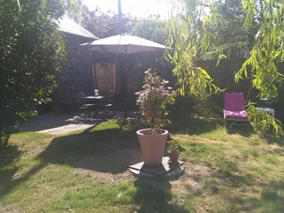 Jardin de l'établissement Le Pti' chez vous