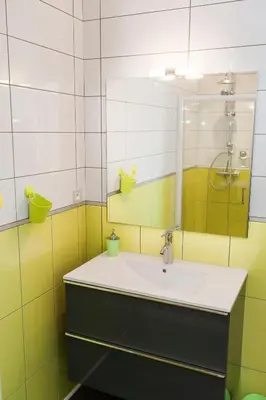 Salle de bains dans l'établissement Maison Bayeux 4 chambres