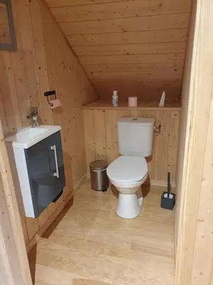 Salle de bains dans l'établissement Gite de la Daniere