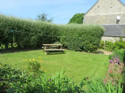 Jardin de l'établissement Manoir de Herclat