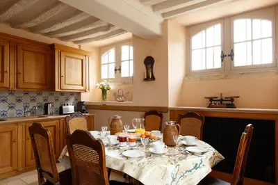 Cuisine ou kitchenette dans l'établissement Chateau de Servigny