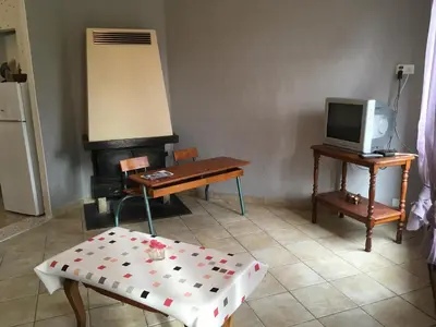 Télévision ou salle de divertissement dans l'établissement Gite Christian Mont St Michel