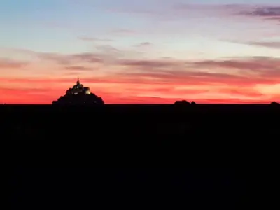 Lever ou coucher de soleil vu de l'appartement ou à proximité