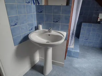 Salle de bains dans l'établissement les Voiries chambres d'hotes