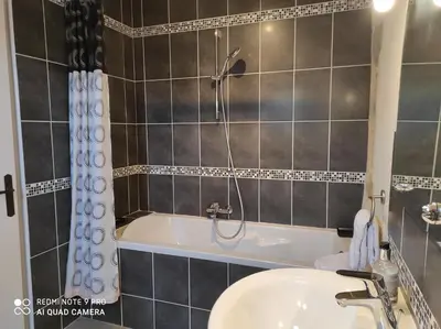 Salle de bains dans l'établissement Ferme de Savigny