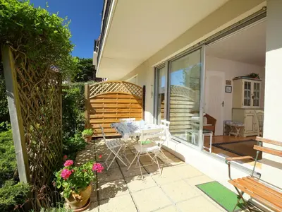 Balcon ou terrasse dans l'établissement Apartment Jardins du Casino-2 by Interhome
