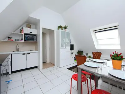 Cuisine ou kitchenette dans l'établissement Apartment La Guillaumière-1 by Interhome