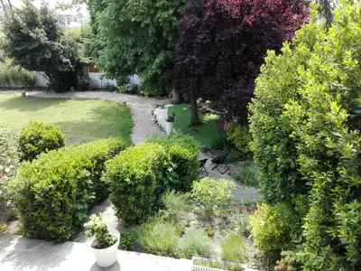 Jardin de l'établissement Mont B&B
