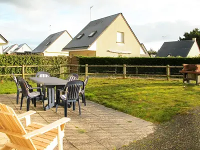 Jardin de l'établissement Holiday Home Néroli by Interhome