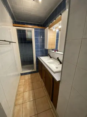 Salle de bains dans l'établissement Holiday Home Entre mer et campagne 3 by Interhome