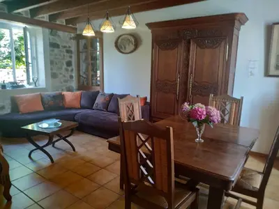 Coin salon dans l'établissement Holiday Home La Bonneraie by Interhome