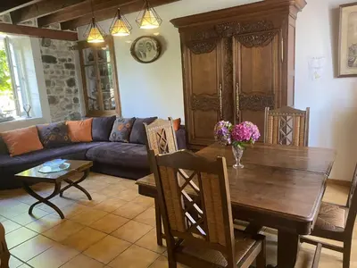 Coin salon dans l'établissement Holiday Home La Bonneraie by Interhome
