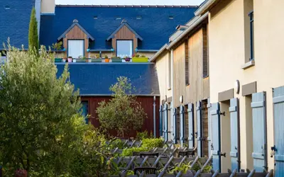 Jardin de l'établissement Lagrange Vacances Les Hauts de la Houle