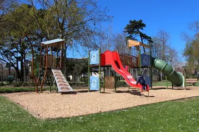 Aire de jeux pour enfants de l'établissement BEL Appartement jolie vue Mer