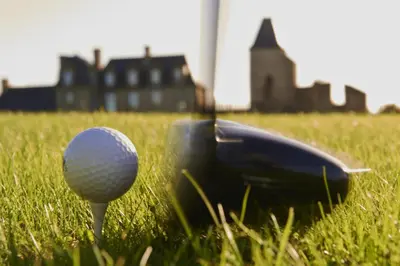 Golf sur le terrain de l'hôtel ou à proximité