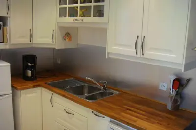 Cuisine ou kitchenette dans l'établissement Le Verger de Mathurin