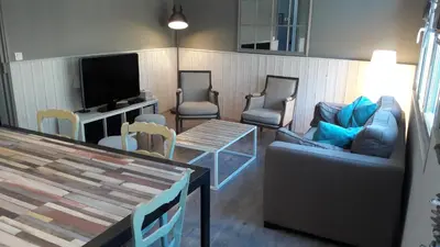 Coin salon dans l'établissement la maison du postier
