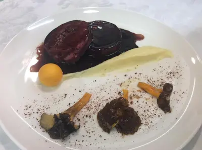 Nourriture dans l'hôtel ou à proximité