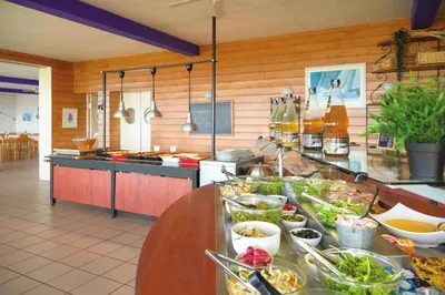 Nourriture dans l'hôtel ou à proximité