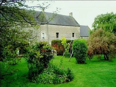 Jardin de l'établissement La Mare aux 3 Diables
