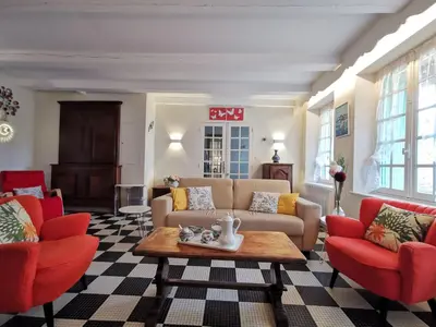 Coin salon dans l'établissement Holiday Home La Congrière by Interhome