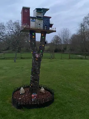 Jardin de l'établissement Maison la touchardiere