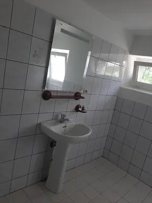 Salle de bains dans l'établissement Ferme de la roque