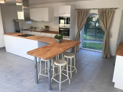 Cuisine ou kitchenette dans l'établissement La Bichurie