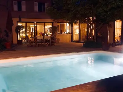 Piscine de l'établissement La Paresse en Ville ou située à proximité