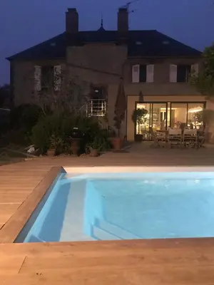 Piscine de l'établissement La Paresse en Ville ou située à proximité