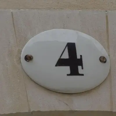 Le 4